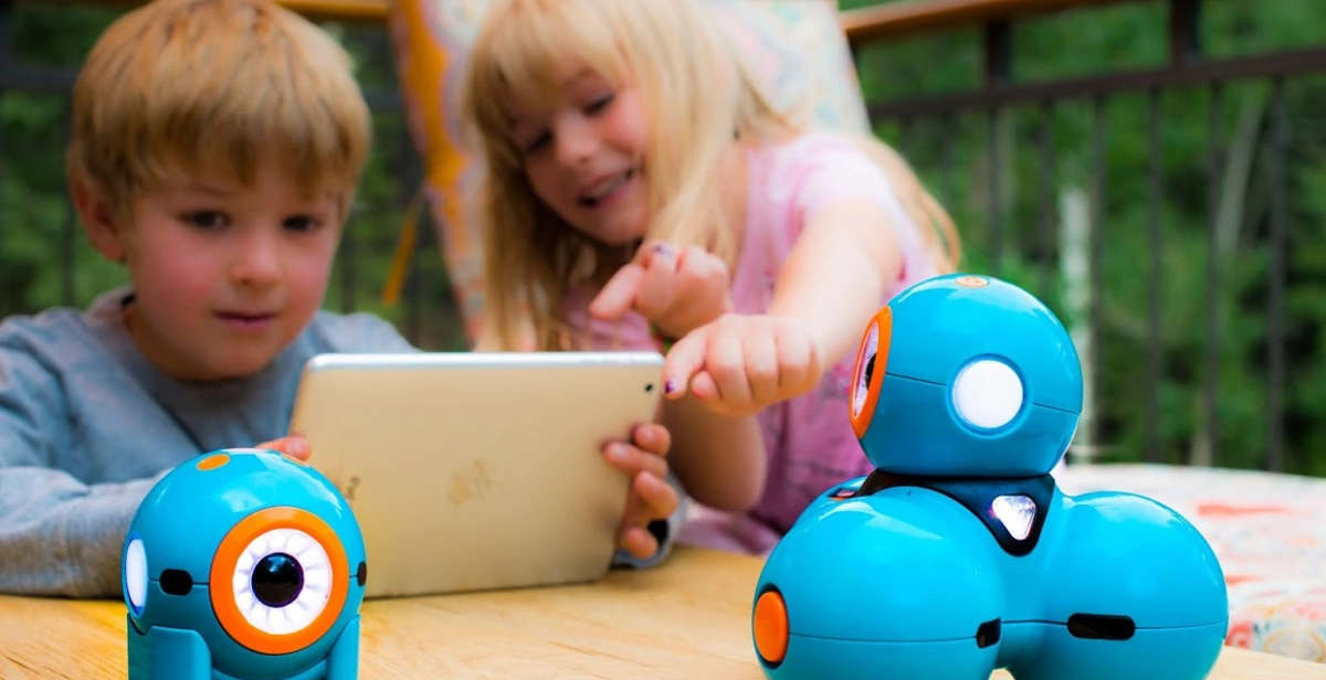 tech gadgets for kids in 2022